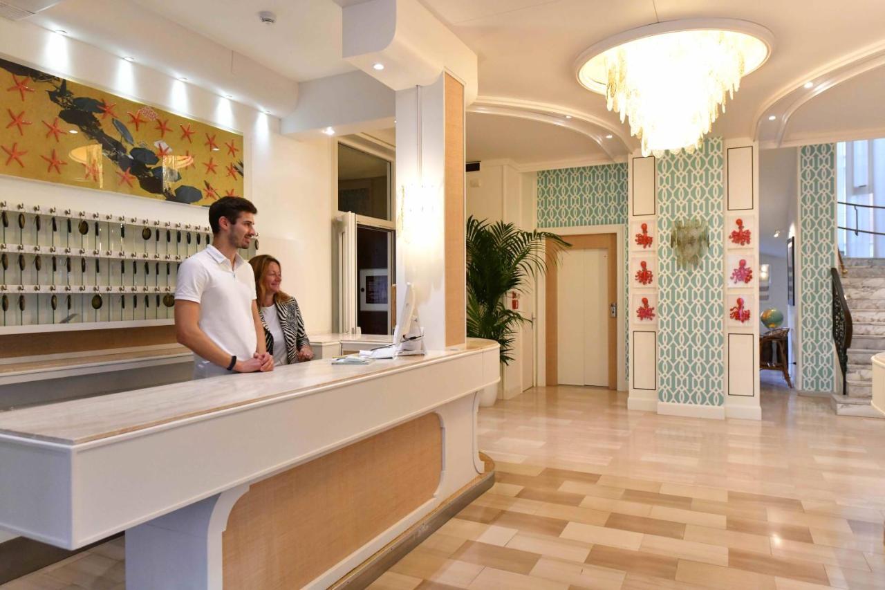 Hotel Majestic ليدو دي يسولو المظهر الخارجي الصورة