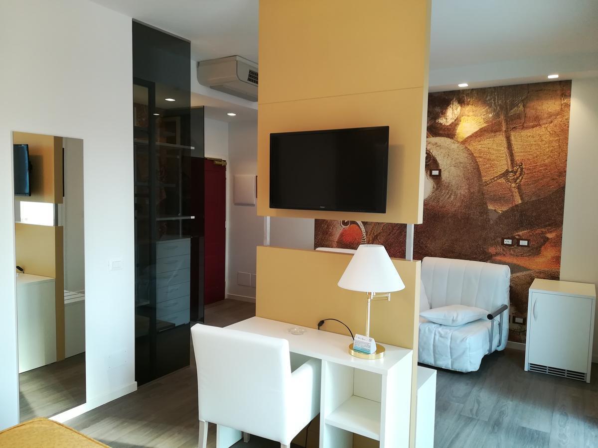Hotel Majestic ليدو دي يسولو المظهر الخارجي الصورة
